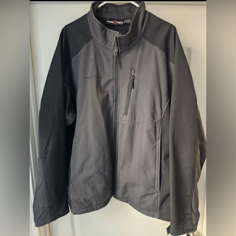 Tech jacket waterproof